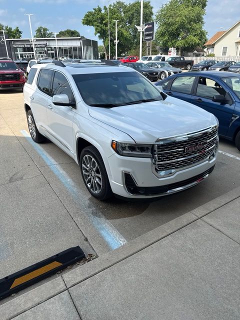 Used 2023 White GMC Denali image 3