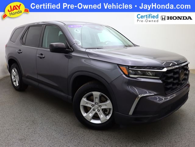 Gray (Modern Steel Metallic) 2023 Honda Pilot LX AWD SUV / Crossover All-Wheel Drive Automatic