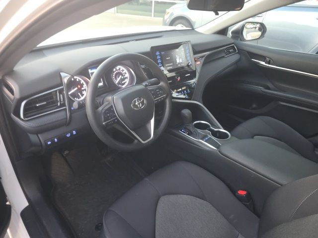 2024 Toyota Camry LE - Photo 15