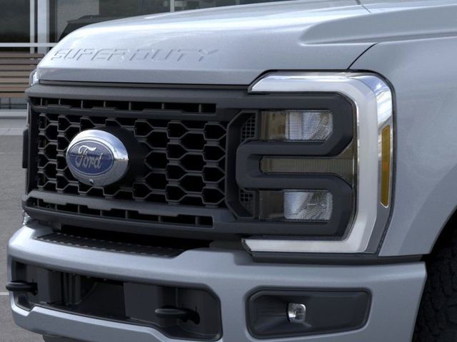 2024 Ford F-350SD Lariat 17