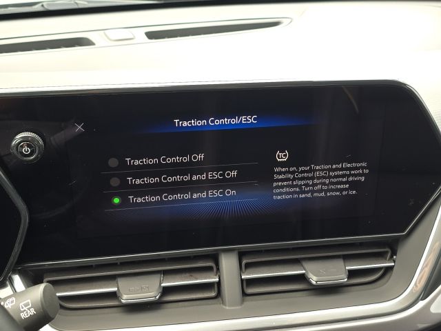 2024 Chevrolet Trax ACTIV:C02668