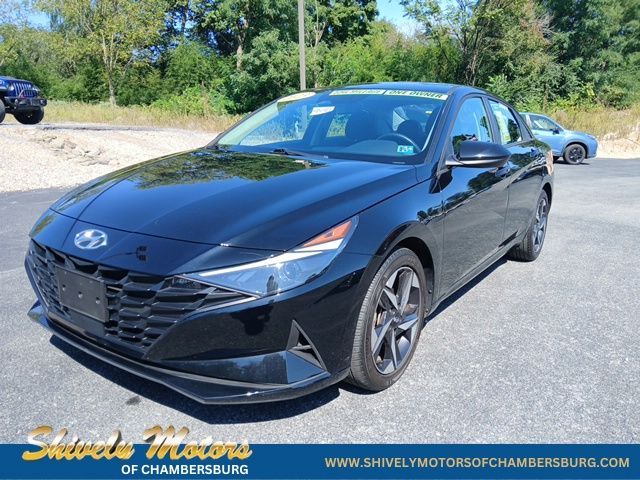 Onyx Black 2023 Hyundai Elantra Sedan Front-Wheel Drive Continuously Variable Transmission