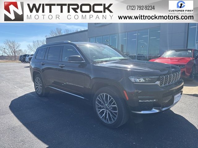2023 Jeep Grand Cherokee L Summit 4WD