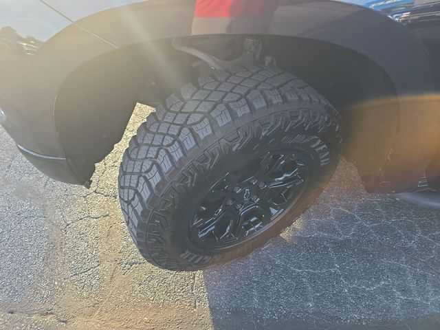 Used 2022 Gray Chevrolet LT Trail Boss image 33