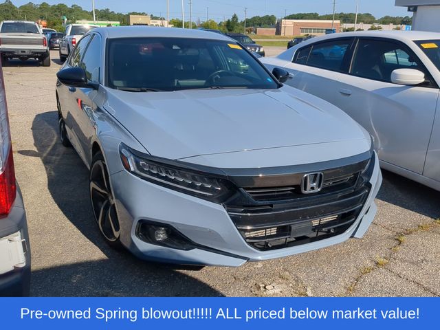 Used 2022 White Honda Sport image 5