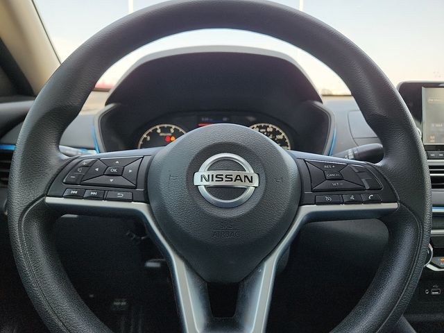 Used Car 2021 Nissan Altima  2.5 S For Sale Under $20,000 In Plainview, Texas
