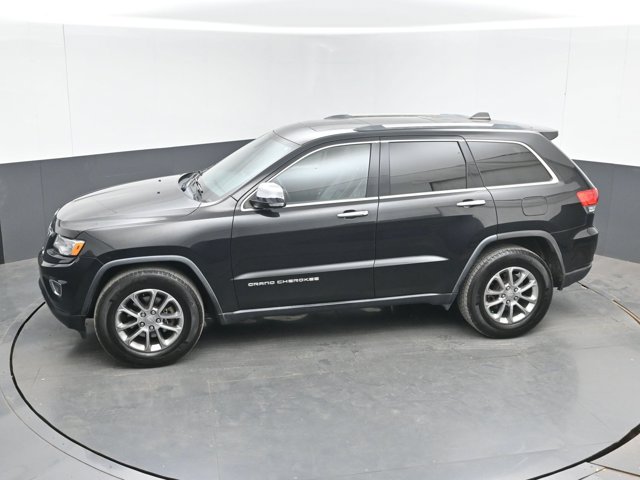 Used 2015 Black Jeep Limited image 33