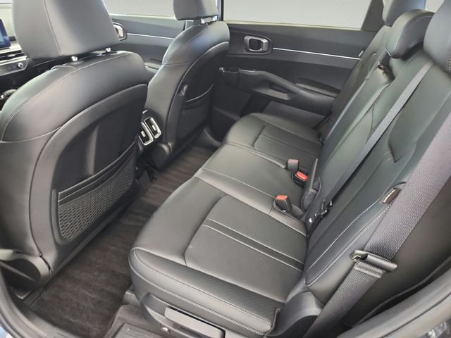 Used 2024 Kia Sorento SUV