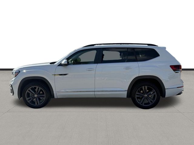 2021 Volkswagen Atlas 3.6L V6 SE w/Technology R-Line White at DeMontrond Automotive Group