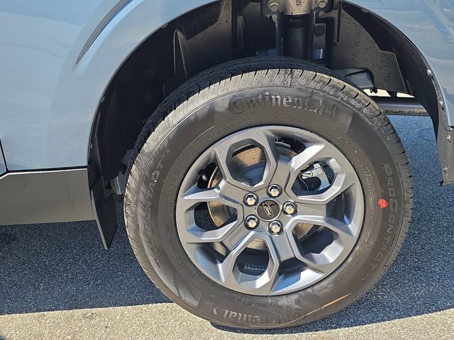 New 2026 Azure Gray Metallic Tri-Coat Ford XLT image 32