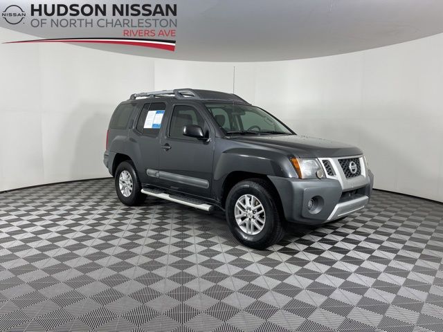 2015 Night Armor Pearl/Mica Nissan Xterra S SUV