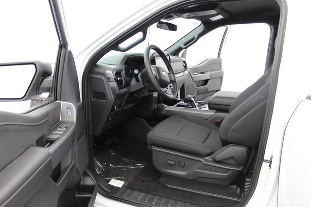 New 2026 White Ford XLT image 12