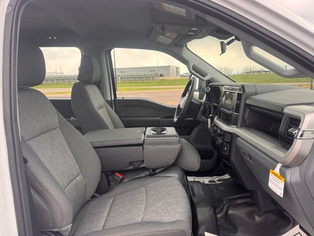 2026 Ford F-550 Chassis XL