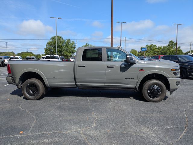2026 Ram 3500 Limited Crew Cab 4x4 8' Box