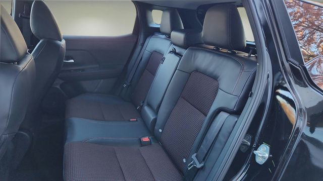 2025 Nissan Kicks