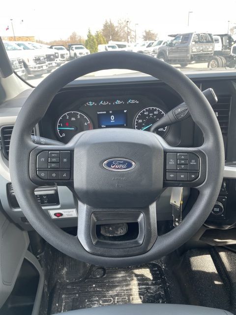 2024 Ford F-550 Super Duty 