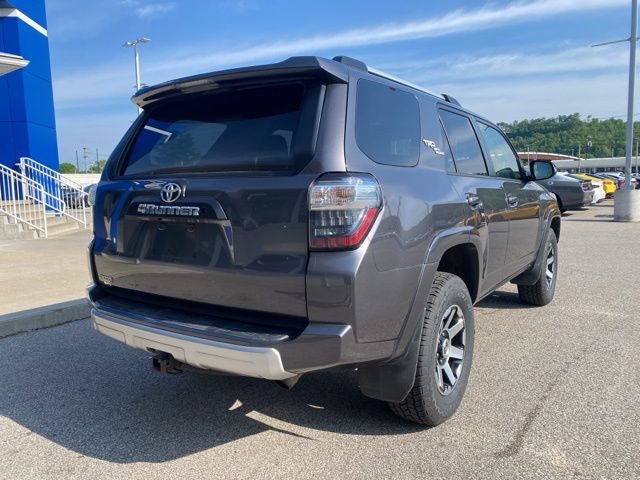 2018 Toyota 4Runner TRD Off-Road Premium photo