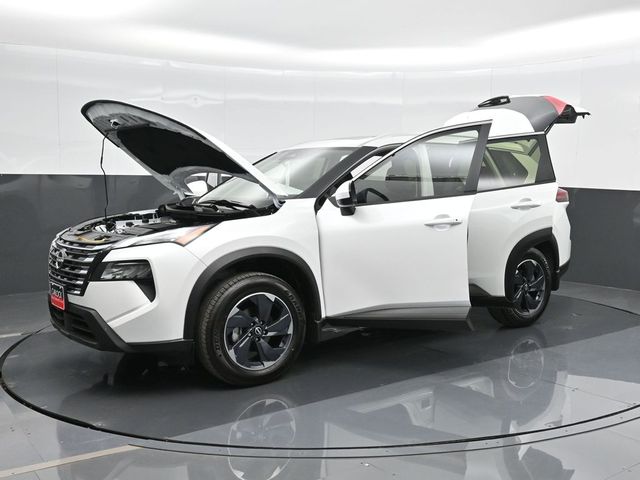 2024 Nissan Rogue SV 43