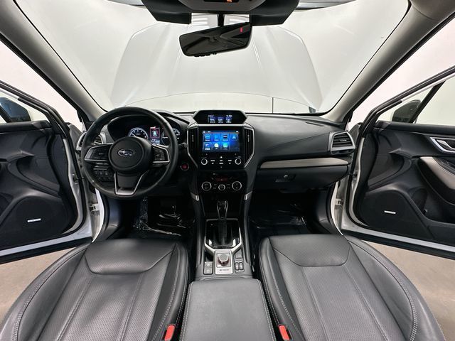 2022 Subaru Forester Limited White at Spitzer Acura