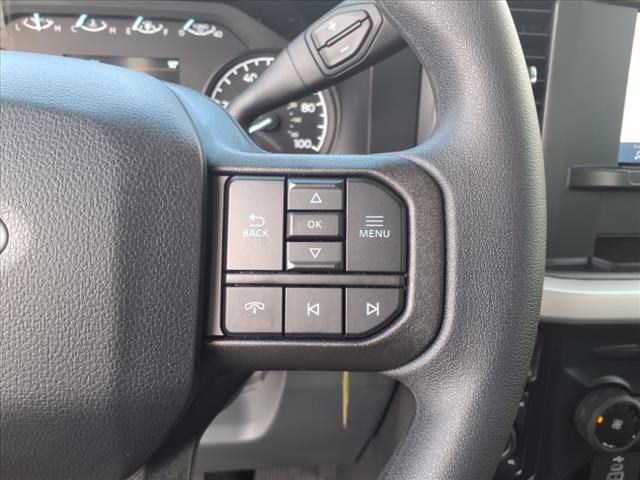2025 Ford F-350SD XL photo