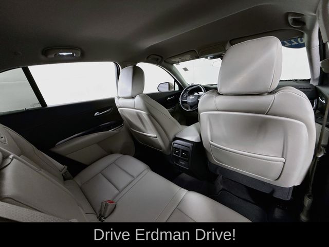 Used 2022 Cadillac XT4 SUV