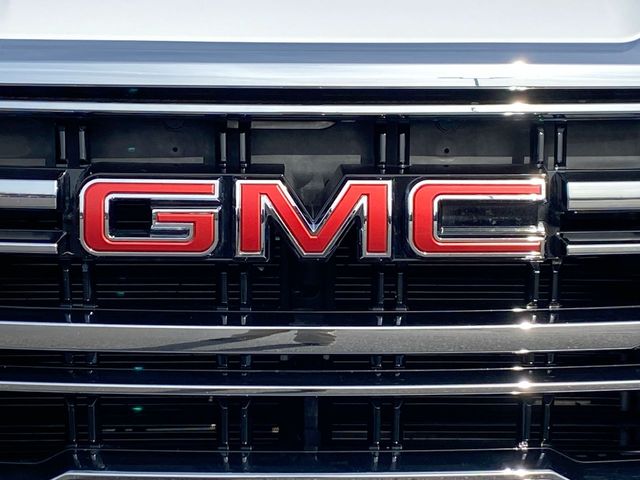 2023 GMC Yukon XL SLT 32