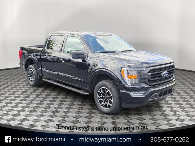 Black Metallic 2023 Ford F-150 XLT SuperCrew 4WD Pickup Truck Four-Wheel Drive Automatic