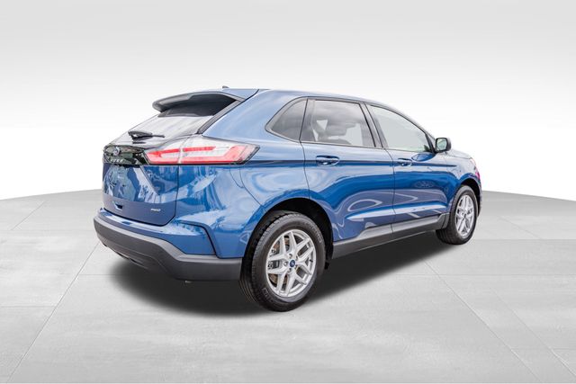 2022 Ford Edge SE 7