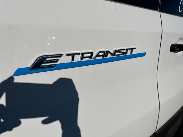 2023 Ford E-Transit-350 Base 8