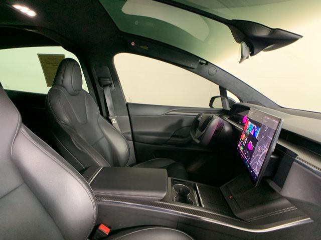 2022 Tesla Model X Plaid 27