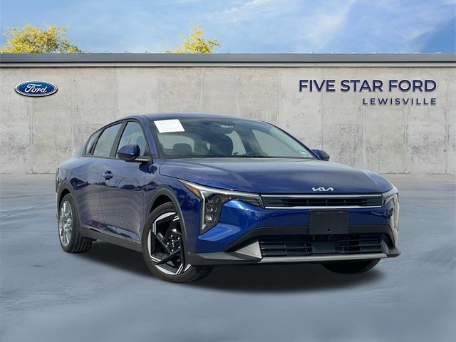 2025 Kia K4 EX FWD