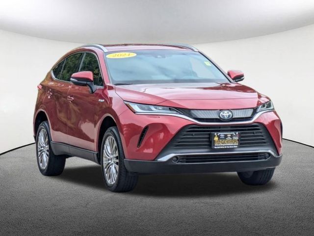 2021 Toyota Venza XLE 2