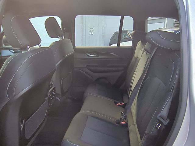 new 2025 Jeep Grand Cherokee car, priced at $36,929