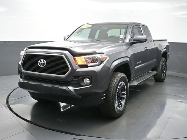 Gray 2016 Toyota Tacoma Pickup Truck 4X2 6-Speed Automatic