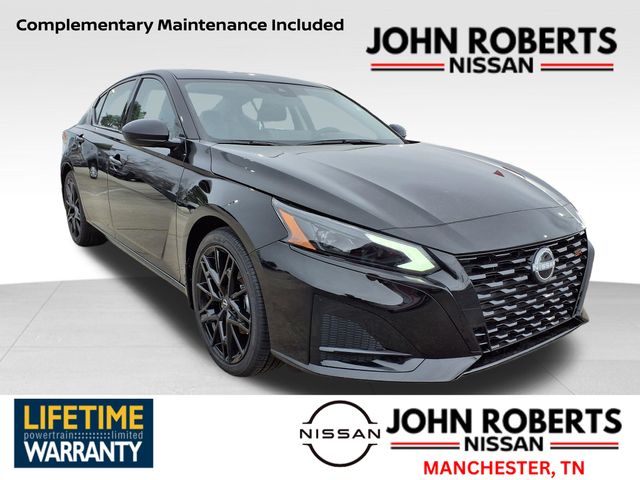 Super Black Clearcoat 2026 Nissan Altima 2.5 SR FWD Sedan Front-Wheel Drive Continuously Variable Transmission