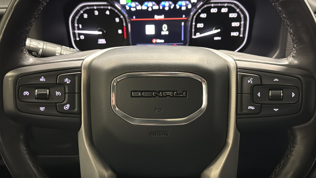Used 2021 Onyx Black GMC Denali image 27