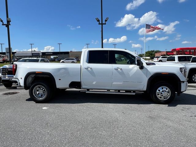 2024 GMC Sierra 3500HD Denali 4