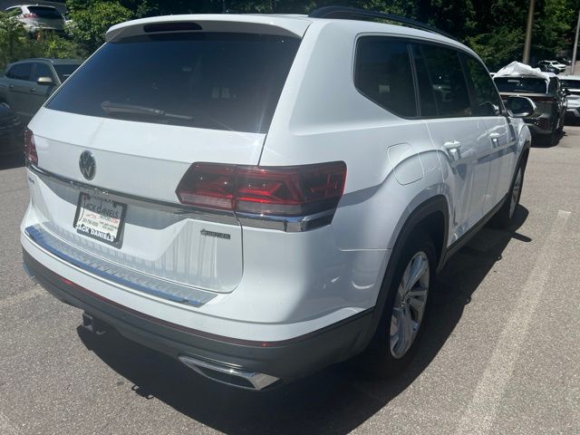 2023 Volkswagen Atlas 3.6L V6 SE w/Technology White at Sutliff Volkswagen
