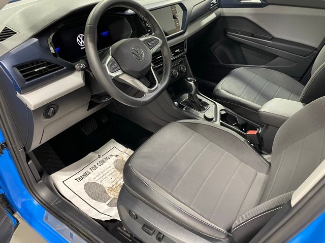 2022 Volkswagen Taos 1.5T SE photo
