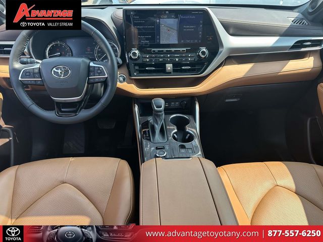 Used 2022 Toyota Highlander SUV