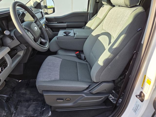 New 2026 Ford Super Duty F-350 XLT 4D Crew Cab