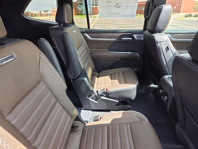 2026 GMC Acadia Denali Ultimate AWD