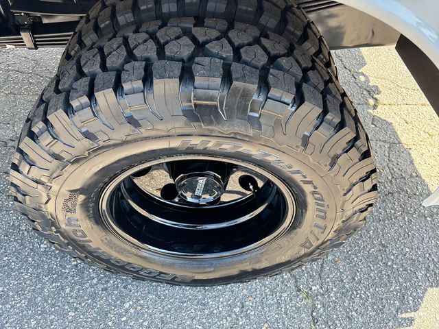New 2025 Avalanche Ford F-350® XLT image 6