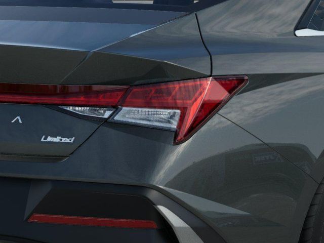 New 2026 Hyundai Elantra Sedan