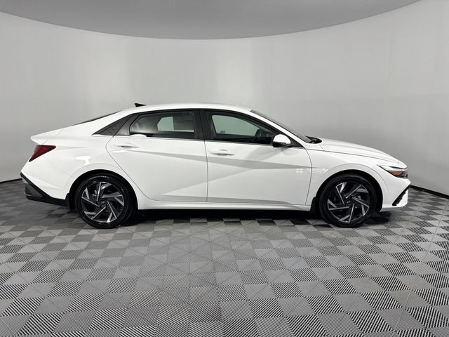 New 2025 Hyundai Elantra For Sale in Indianapolis, IN