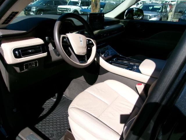 used 2024 Lincoln Aviator car, priced at $52,996