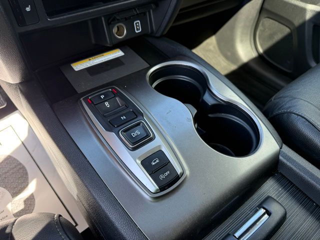 used 2022 Honda Pilot car, priced at $29,107