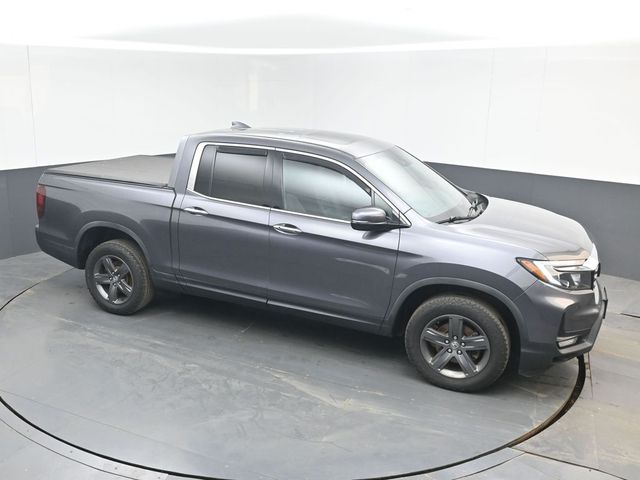 Gray (Modern Steel Metallic) 2022 Honda Ridgeline Pickup Truck All-Wheel Drive 9-Speed Automatic