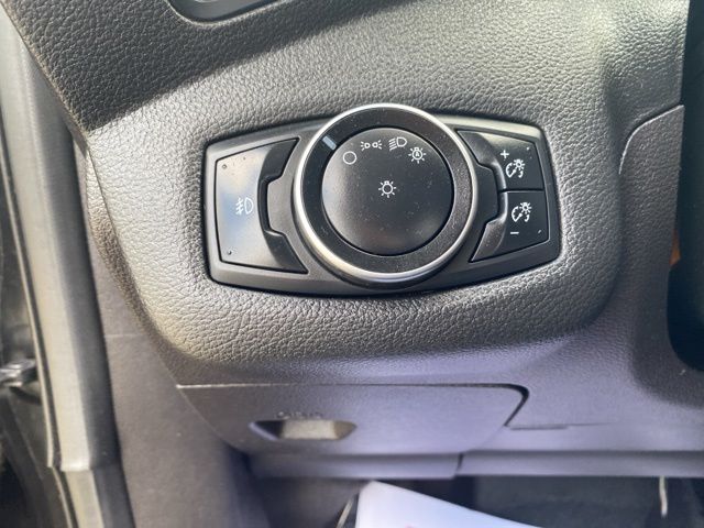 2015 Ford Escape SE - Tuxedo Black exterior view 14