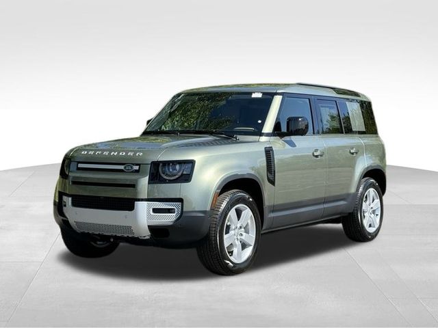 2025 Land Rover Defender 110 S 38